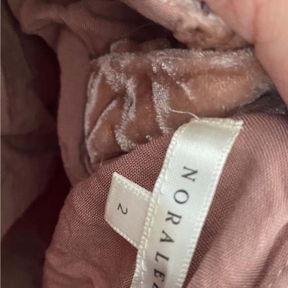 Noralee velvet dress 2T - Picture 3 of 5